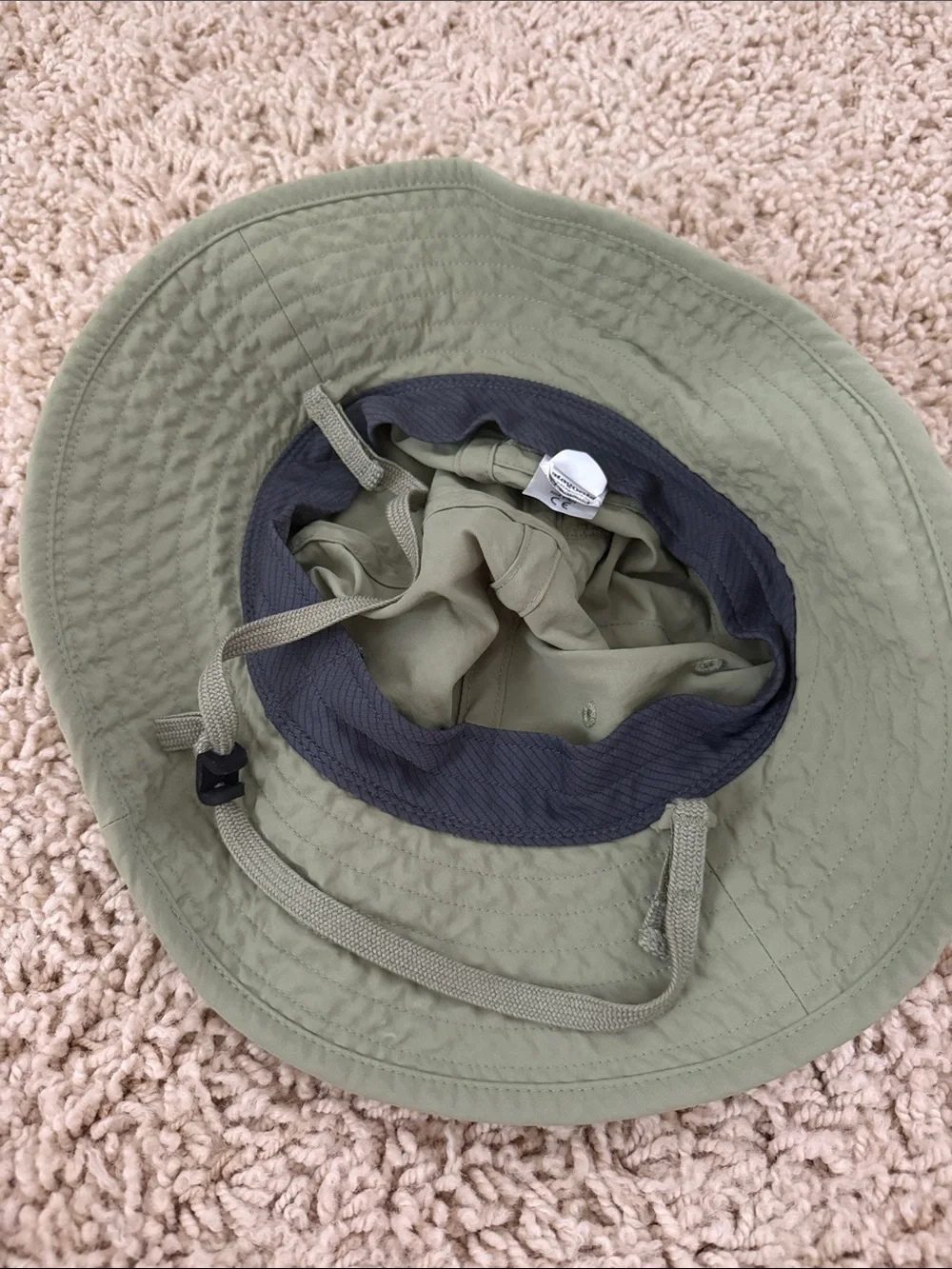 Patagonia Light Olive Wide-Brim Bucket Hat with Chin Strap kids size large
